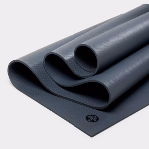 111011597-mats-pro71-black-thunder-04.avif Коврик Yoga Manduka PRO Thunder 6mm