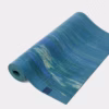 135051_eko_2.0_5mm-71-bluetoadmarble_02.avif Saltea Yoga Manduka eKO Blue Toad Marbled 5 mm