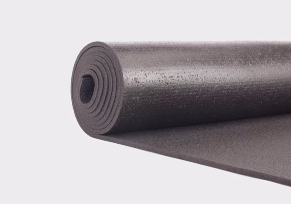 yoga-mat-rishikesh-premium-60-black3-scaled-1.avif Коврик для йоги Bodhi Rishikesh Premium 60 Black