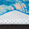 yogitoes-262073348-towels-ss20-tropics-blue-02.avif Prosop yoga Manduka Yogitoes Tropical Blue